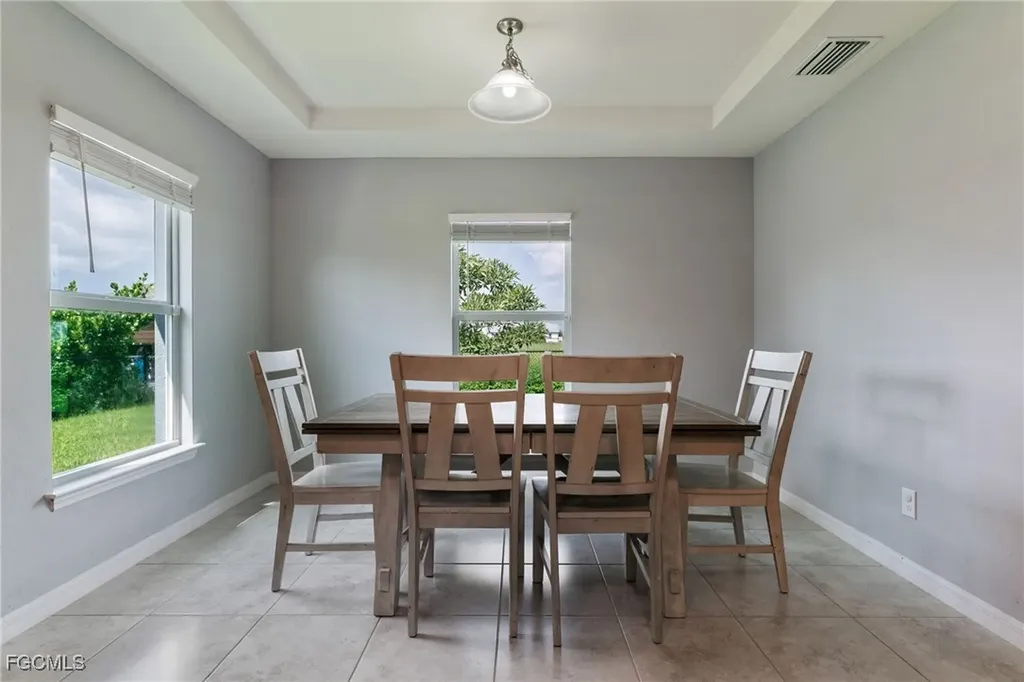 4104 NE 15th Avenue Cape Coral FL 33909