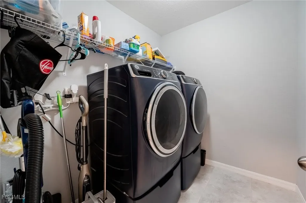 4104 NE 15th Avenue Cape Coral FL 33909