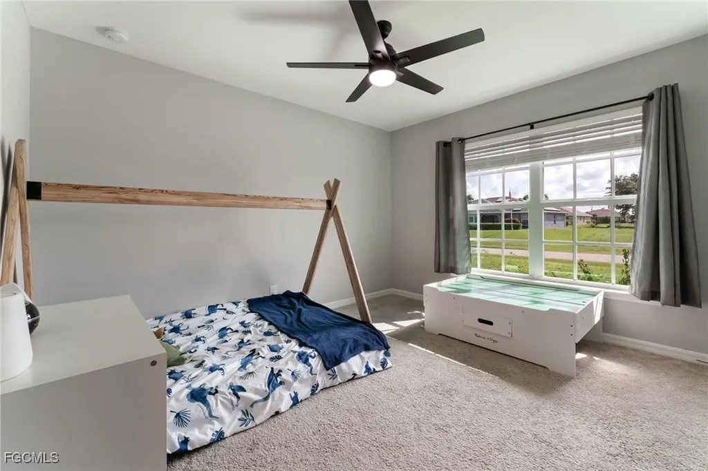 4104 NE 15th Avenue Cape Coral FL 33909