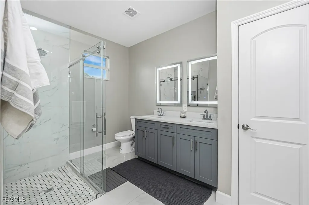 223 NW 4th Place Cape Coral FL 33993