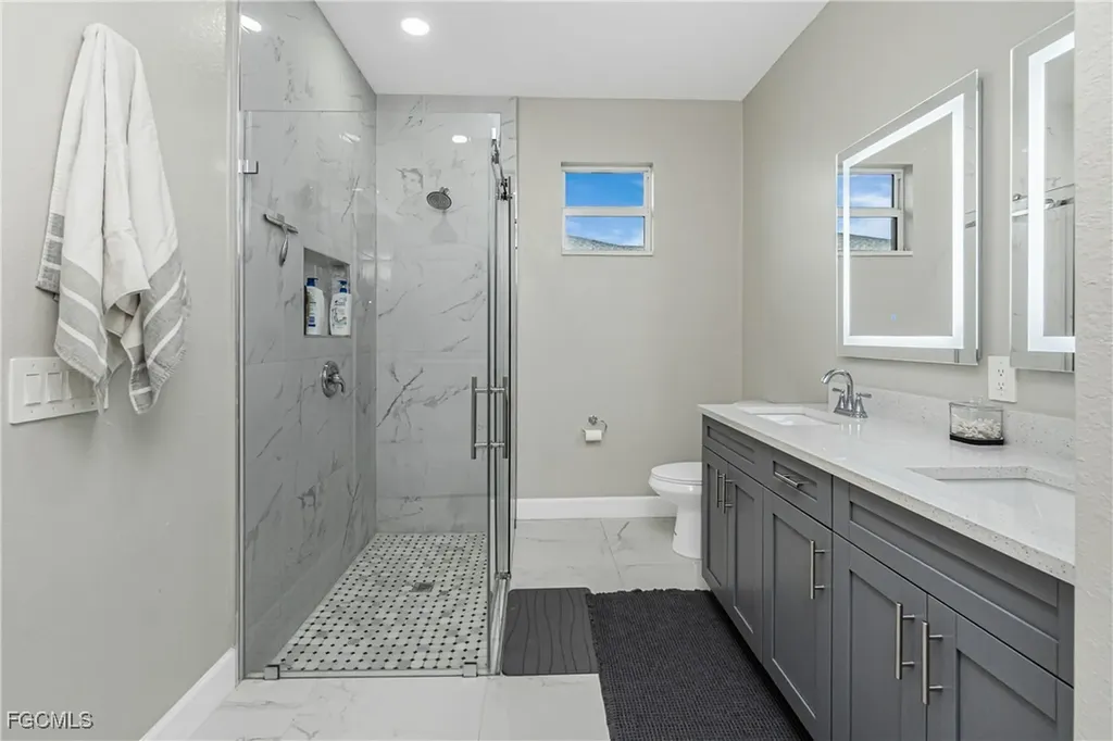 223 NW 4th Place Cape Coral FL 33993