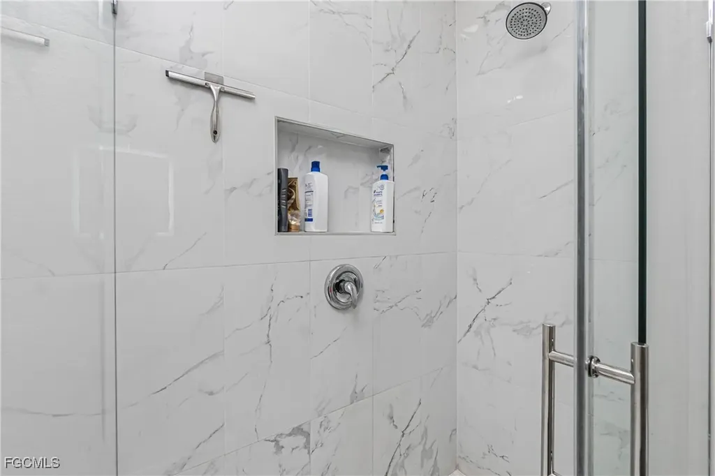 223 NW 4th Place Cape Coral FL 33993