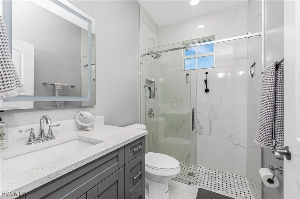 223 NW 4th Place Cape Coral FL 33993