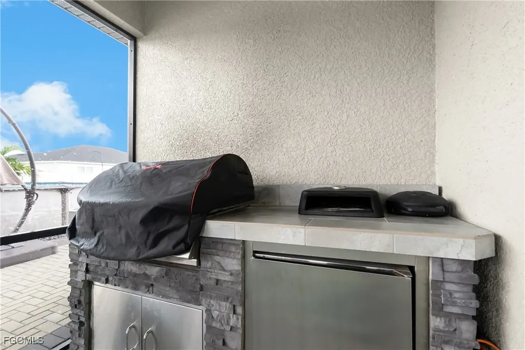 223 NW 4th Place Cape Coral FL 33993