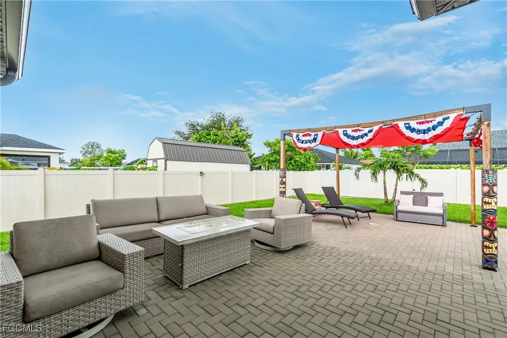 223 NW 4th Place Cape Coral FL 33993