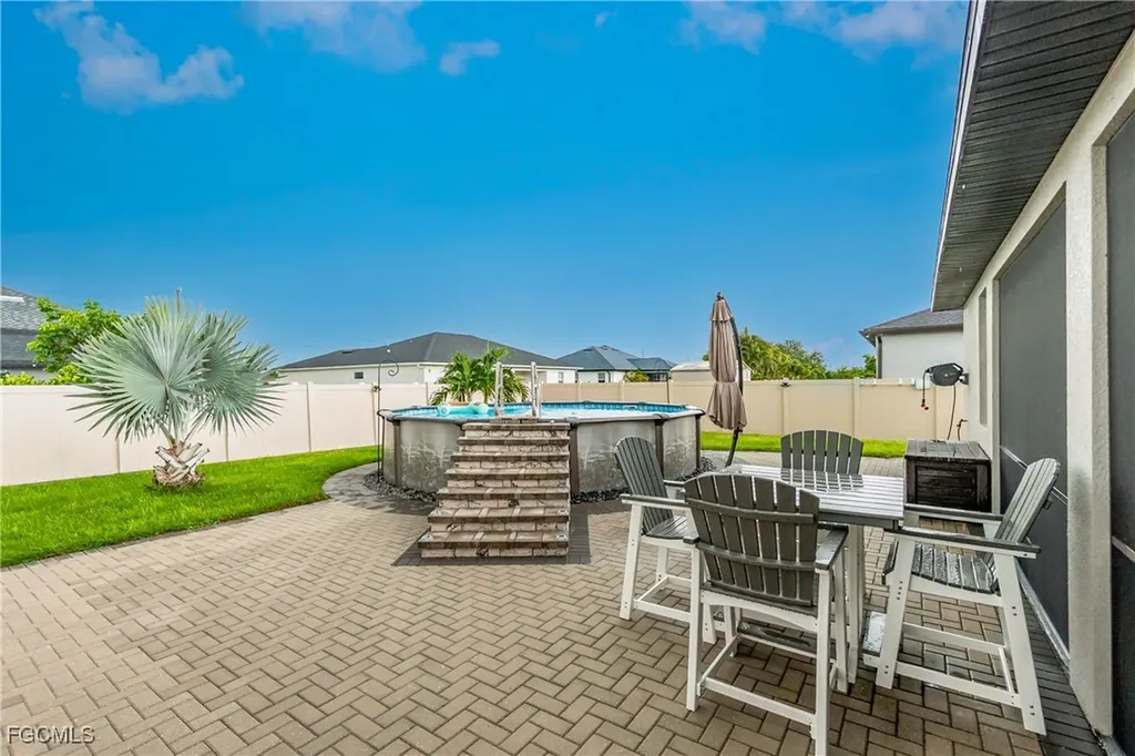 223 NW 4th Place Cape Coral FL 33993