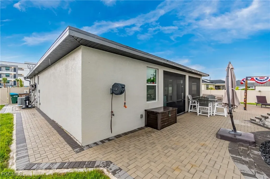 223 NW 4th Place Cape Coral FL 33993