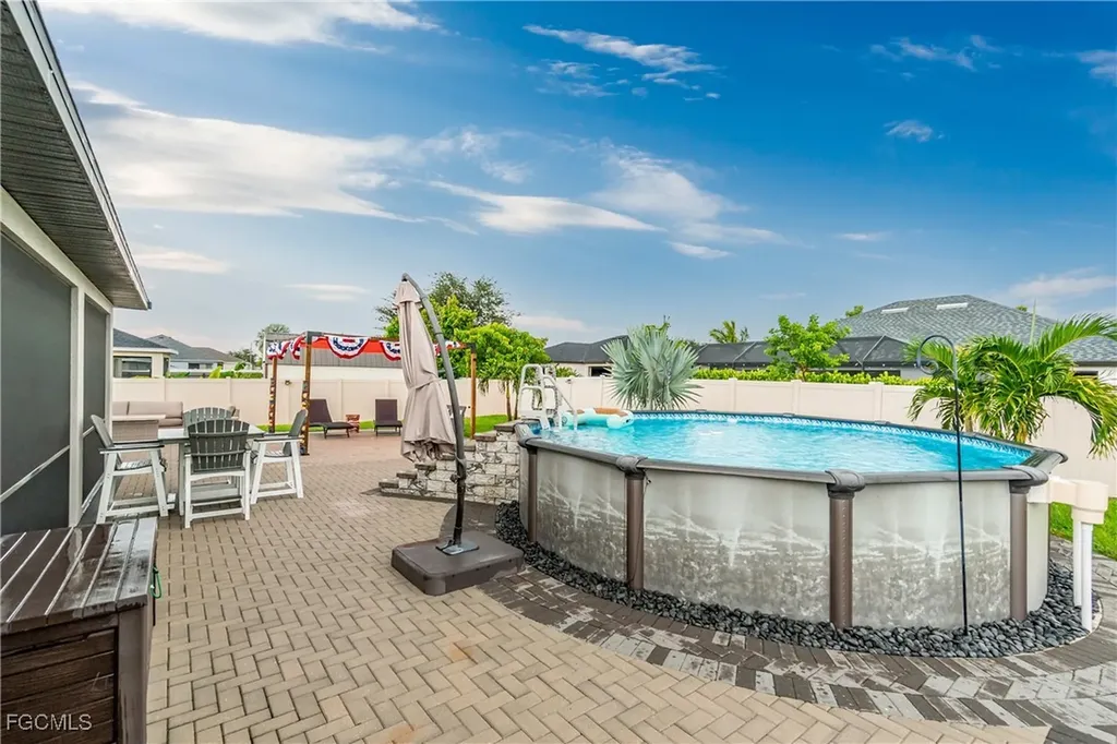 223 NW 4th Place Cape Coral FL 33993