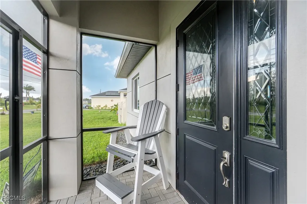 223 NW 4th Place Cape Coral FL 33993