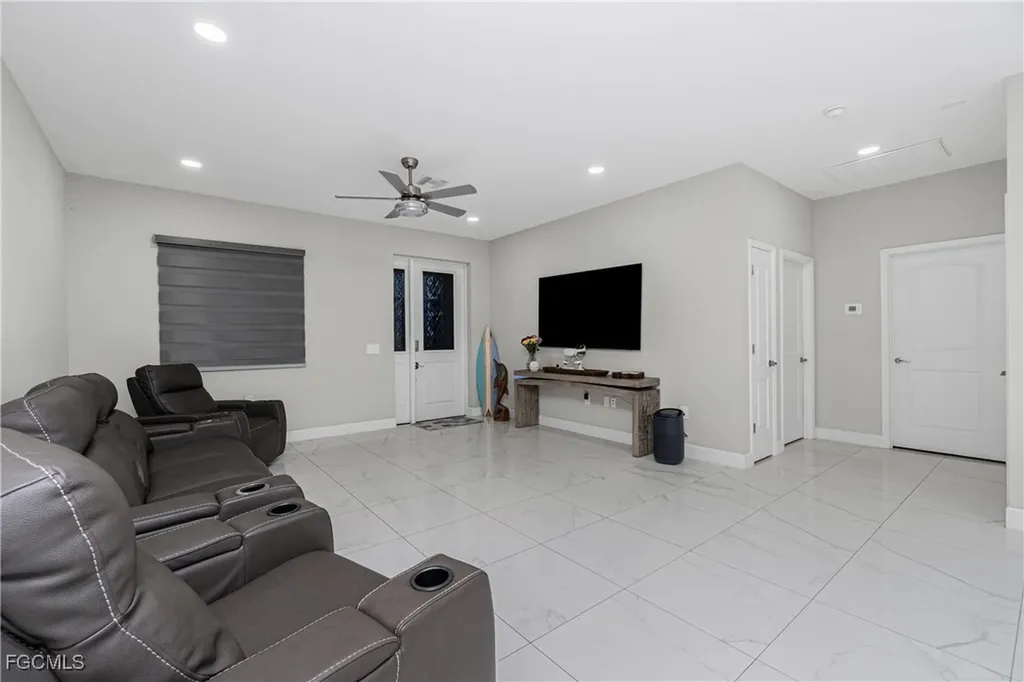 223 NW 4th Place Cape Coral FL 33993