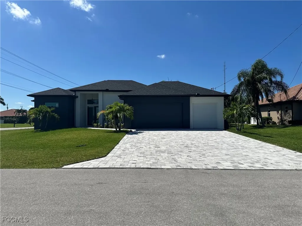 2000 SW 31st Terrace Cape Coral FL 33914