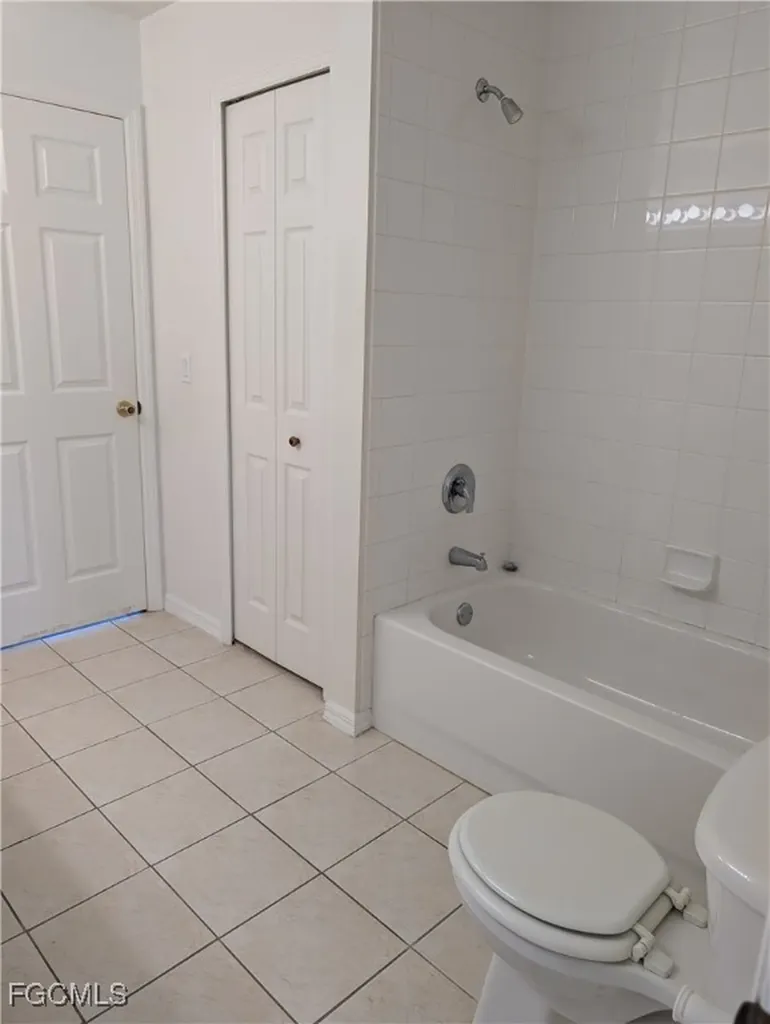 3411 Chiquita Boulevard S Cape Coral FL 33914