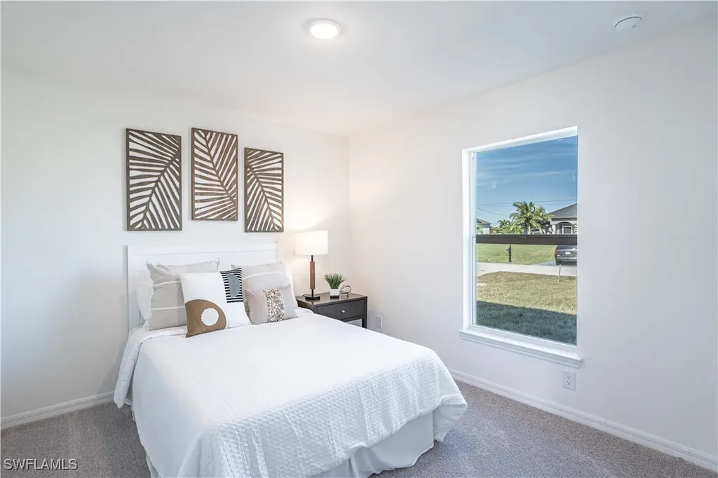 1146 NW 4th Avenue Cape Coral FL 33993