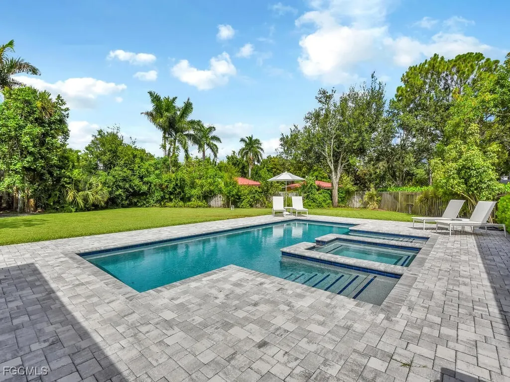 1803 Ardmore Road Fort Myers FL 33901