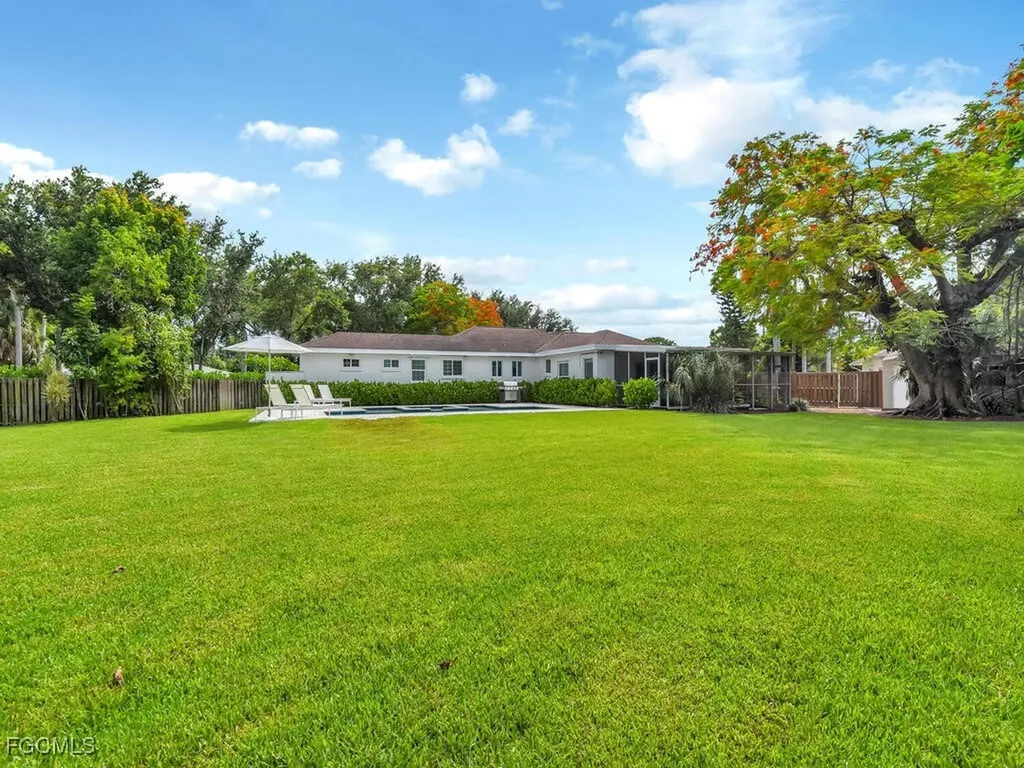 1803 Ardmore Road Fort Myers FL 33901