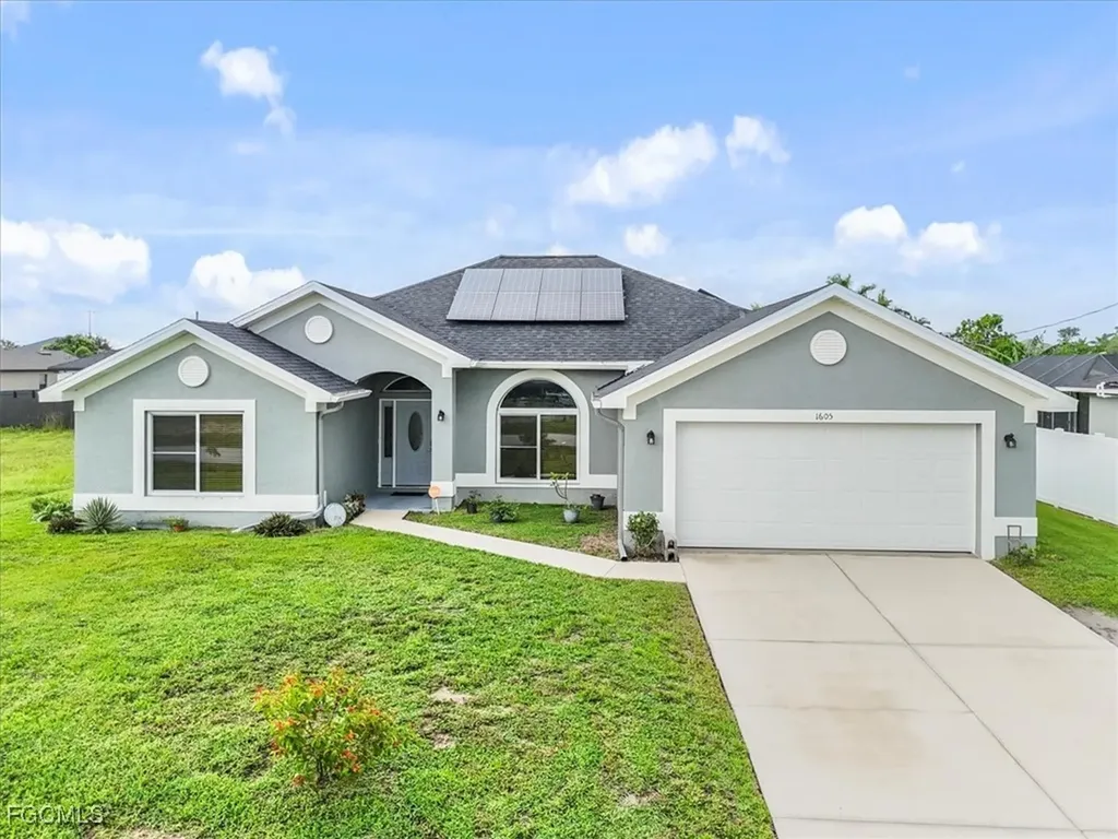 1605 SW 28th Street Cape Coral FL 33914