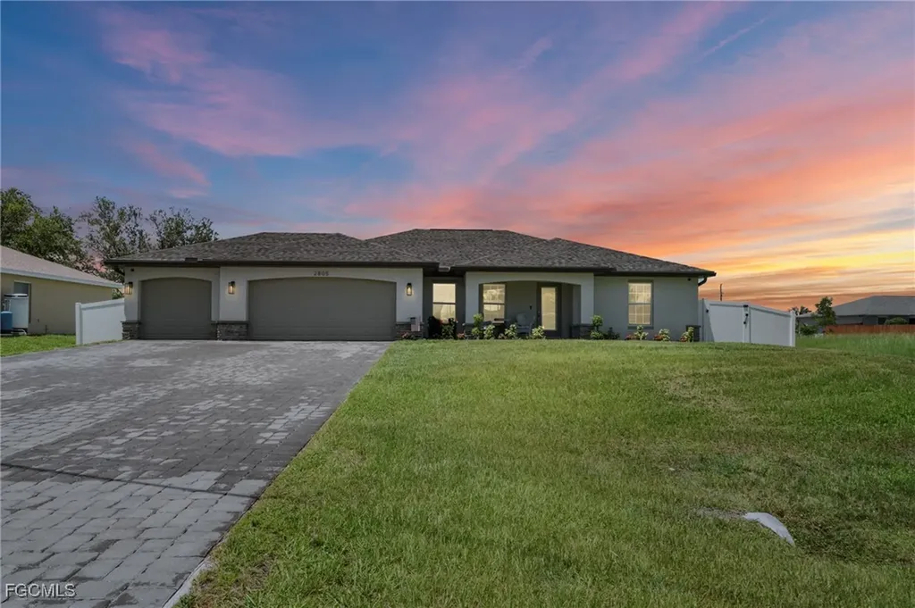 2805 NW 12th Lane Cape Coral FL 33993