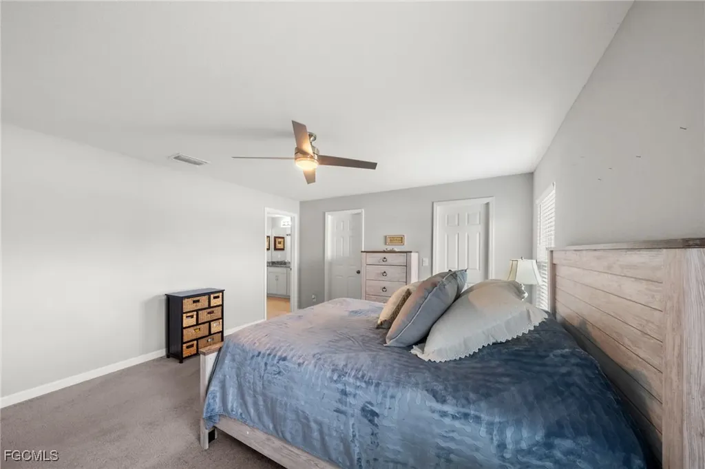 2805 NW 12th Lane Cape Coral FL 33993