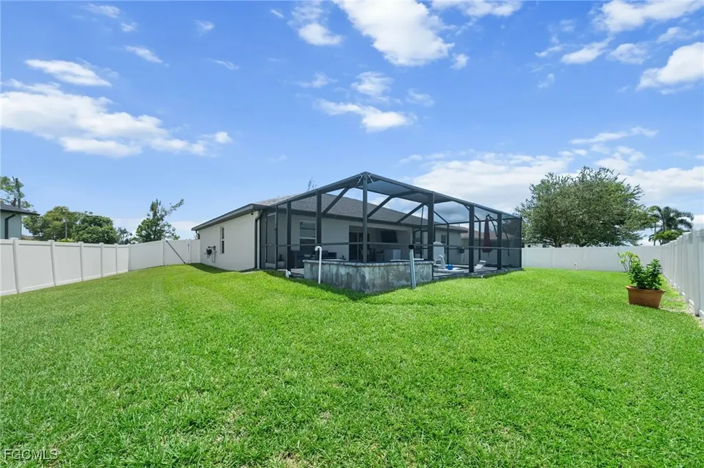 2805 NW 12th Lane Cape Coral FL 33993