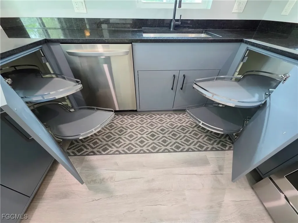 18387 Pioneer Road Fort Myers FL 33908