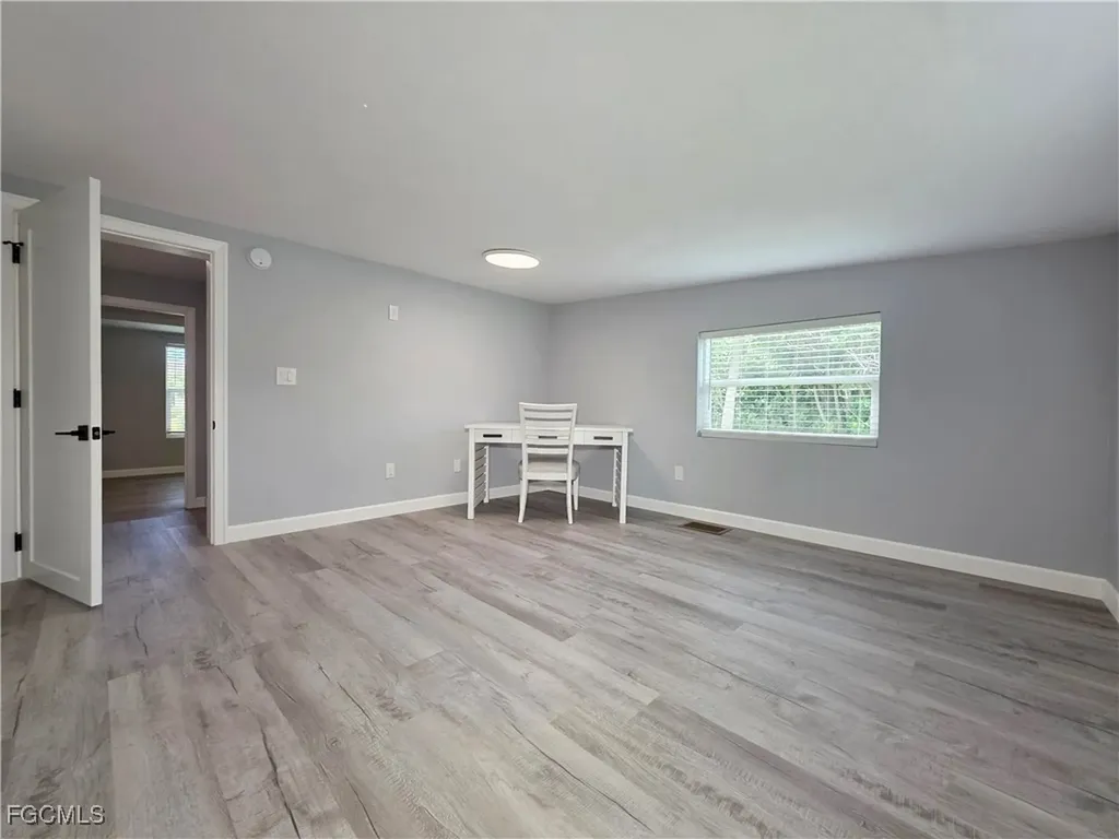 18387 Pioneer Road Fort Myers FL 33908