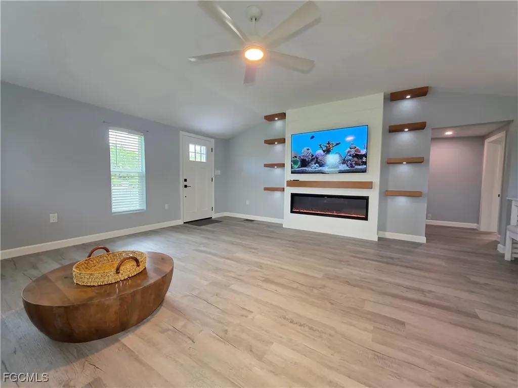 18387 Pioneer Road Fort Myers FL 33908