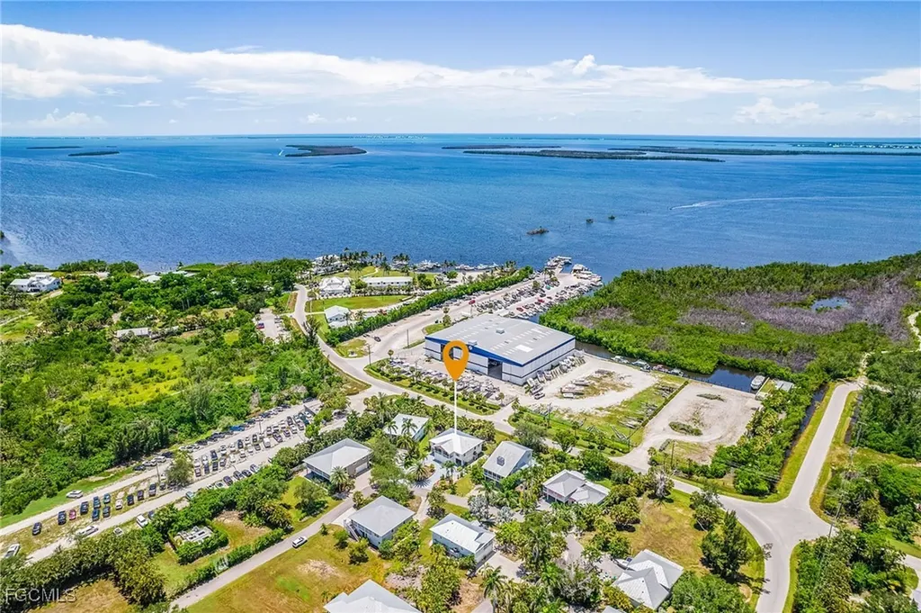 7692 Myrsine Circle Bokeelia FL 33922