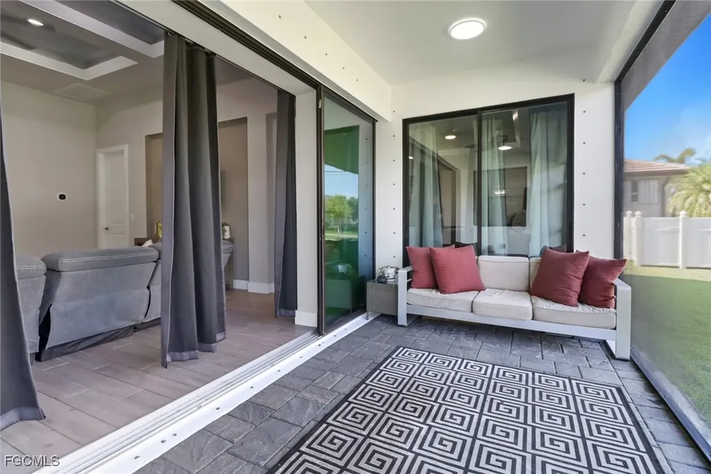 4800 SW 24th Avenue Cape Coral FL 33914