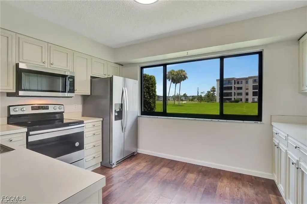 7406 Lake Breeze Drive Fort Myers FL 33907