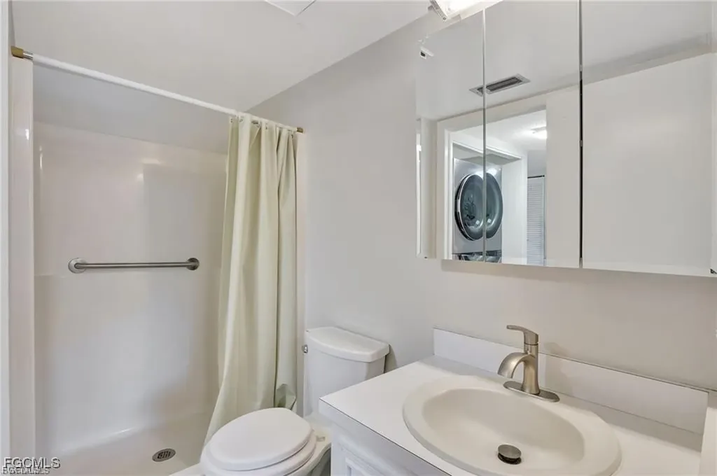 7406 Lake Breeze Drive Fort Myers FL 33907