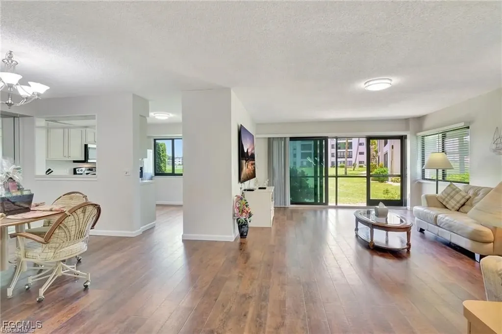 7406 Lake Breeze Drive Fort Myers FL 33907