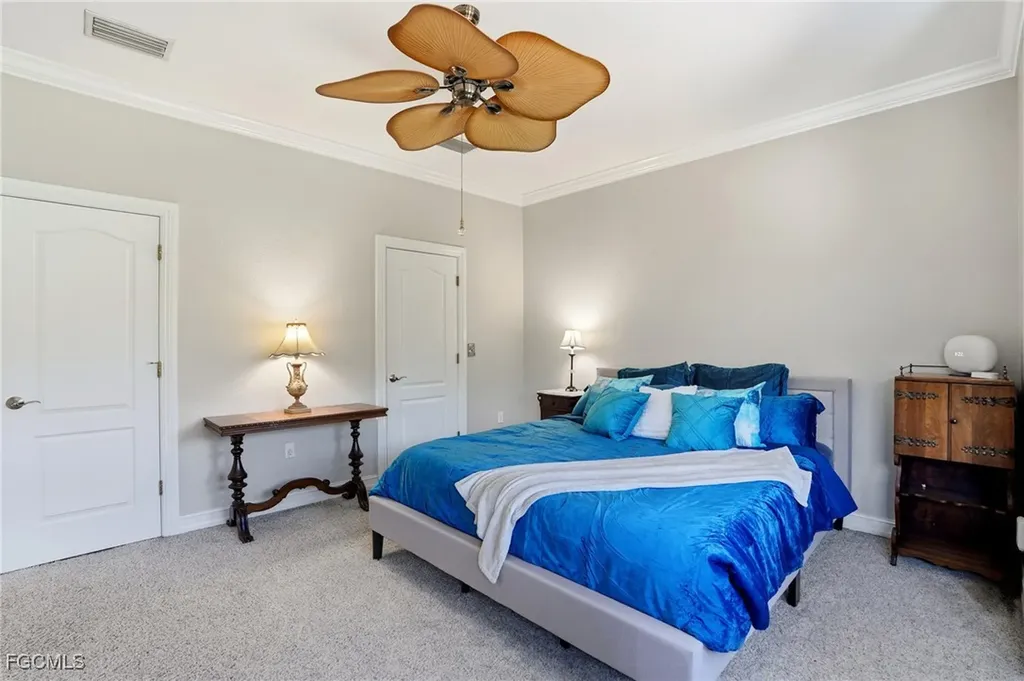 8950 Penzance Boulevard Fort Myers FL 33912