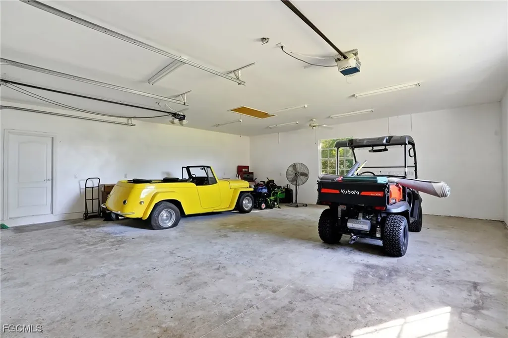 8950 Penzance Boulevard Fort Myers FL 33912