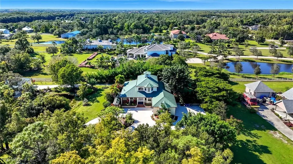 8950 Penzance Boulevard Fort Myers FL 33912