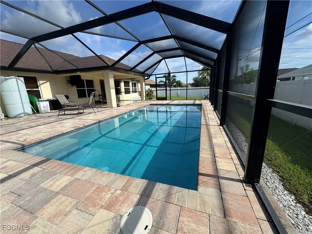 1917 NE 17th Avenue Cape Coral FL 33909