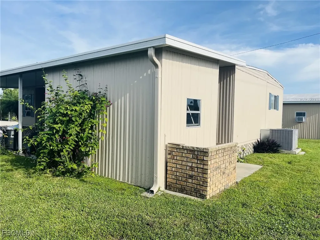 3153 Orchard Drive North Fort Myers FL 33917