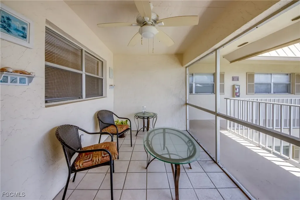 909 SE 46th Lane Cape Coral FL 33904
