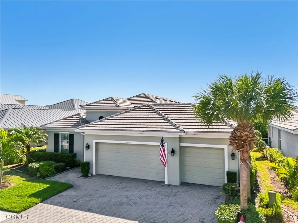 2720 Lambay Court Cape Coral FL 33991
