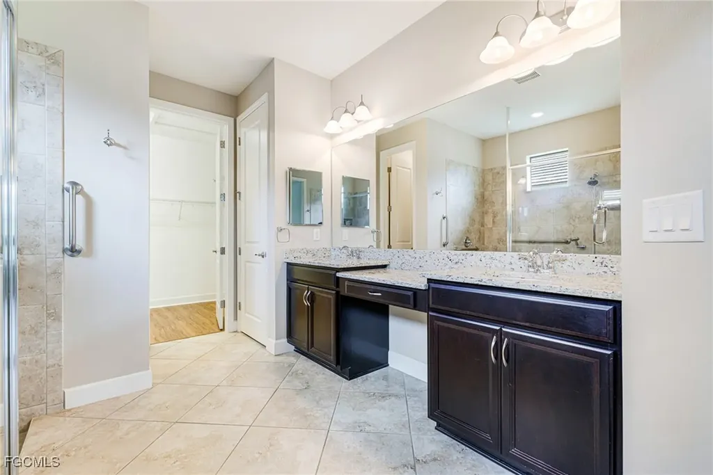 2720 Lambay Court Cape Coral FL 33991