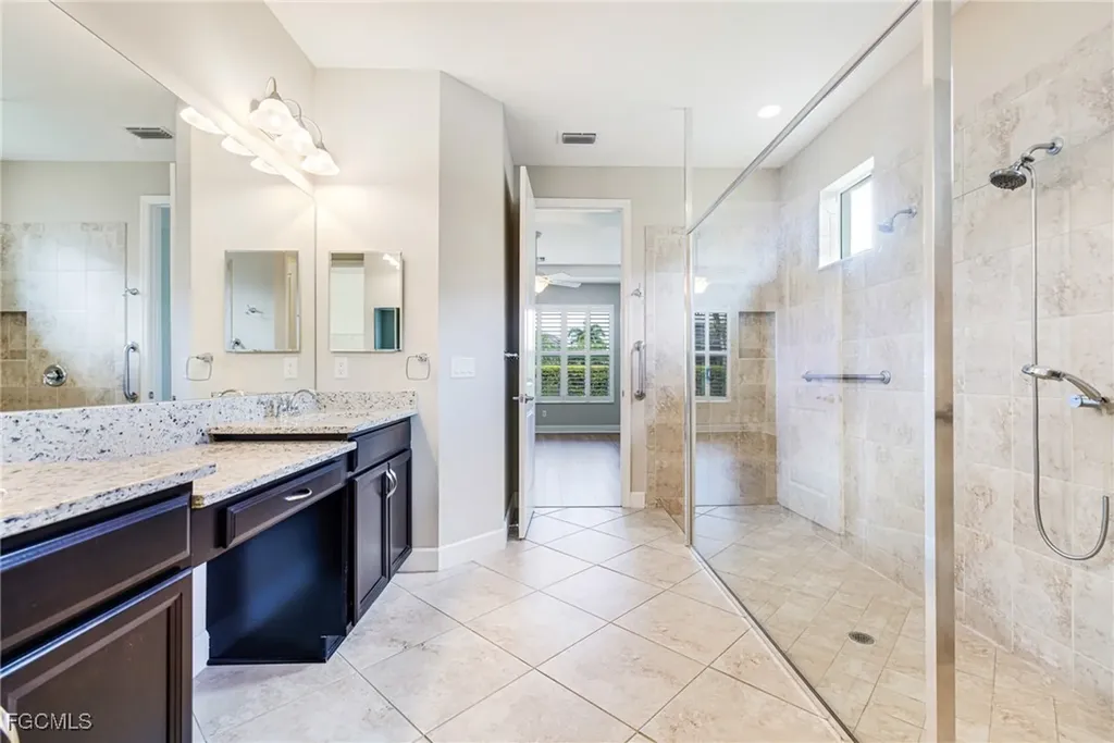 2720 Lambay Court Cape Coral FL 33991