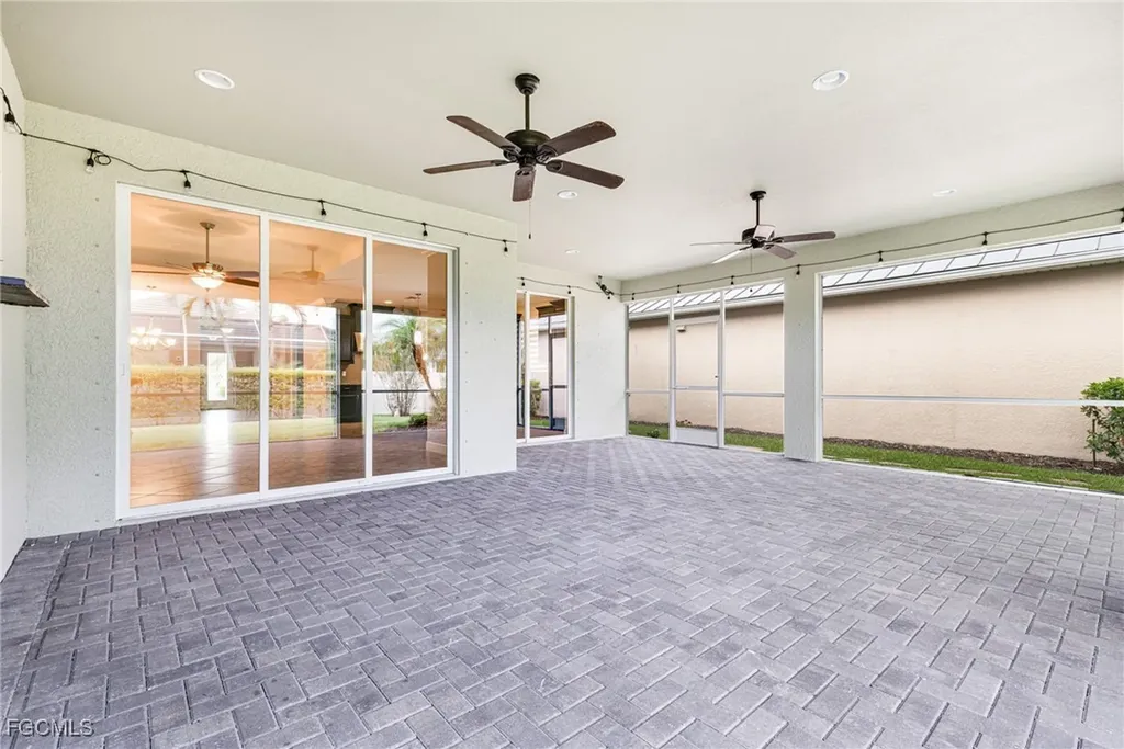 2720 Lambay Court Cape Coral FL 33991