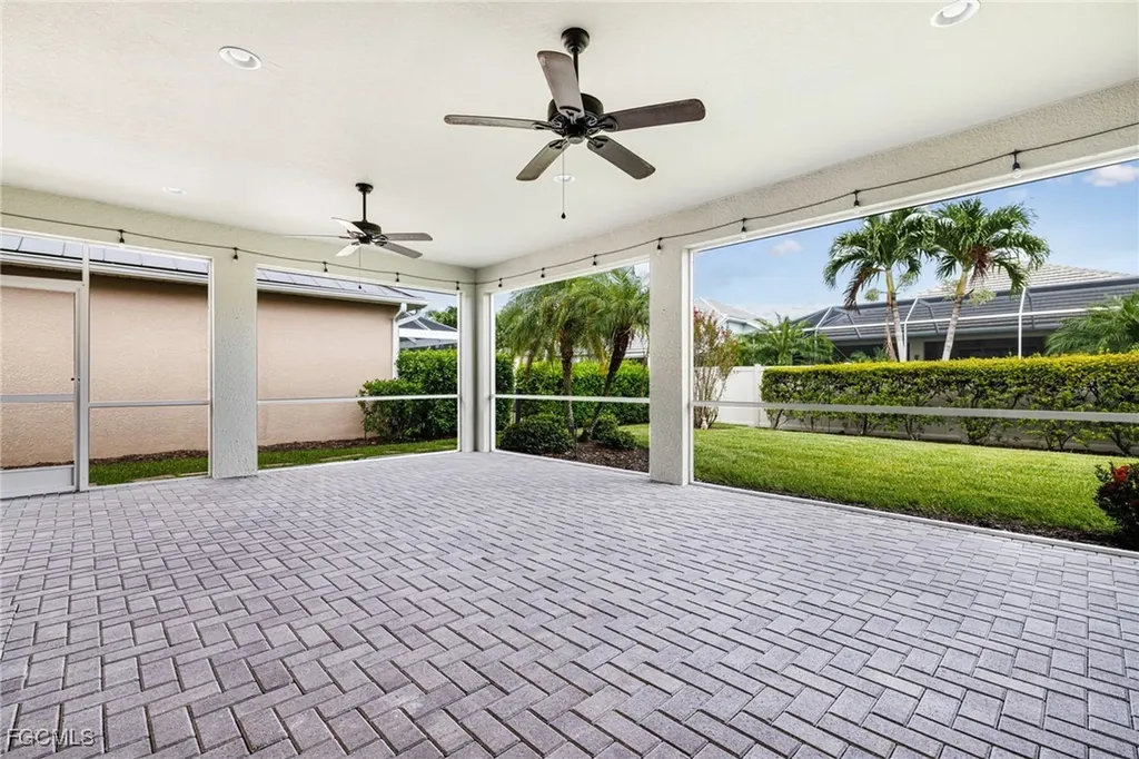 2720 Lambay Court Cape Coral FL 33991