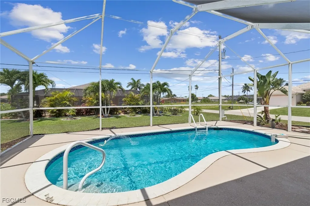 4022 SW 8th Court Cape Coral FL 33914