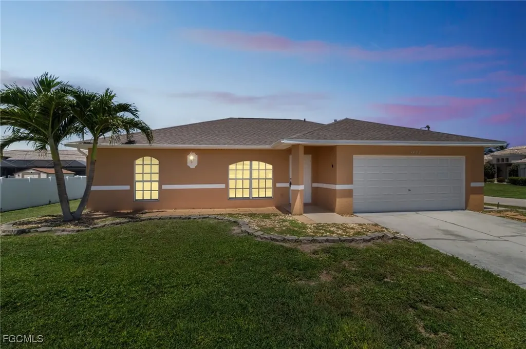 4022 SW 8th Court Cape Coral FL 33914