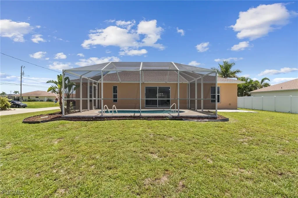 4022 SW 8th Court Cape Coral FL 33914