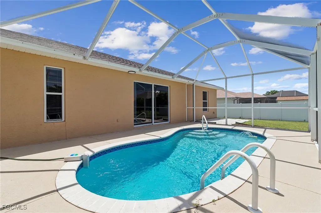 4022 SW 8th Court Cape Coral FL 33914