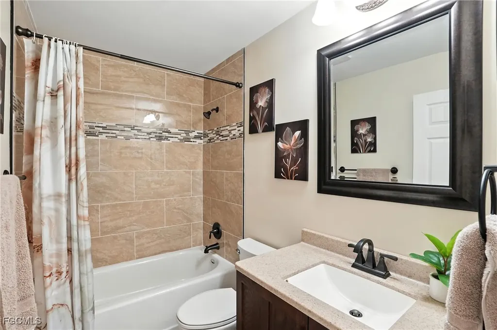 4213 SW 15th Avenue Cape Coral FL 33914