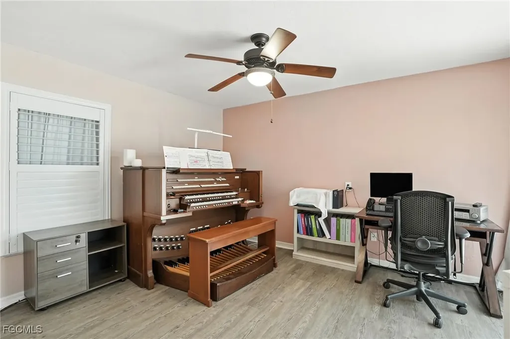 4213 SW 15th Avenue Cape Coral FL 33914