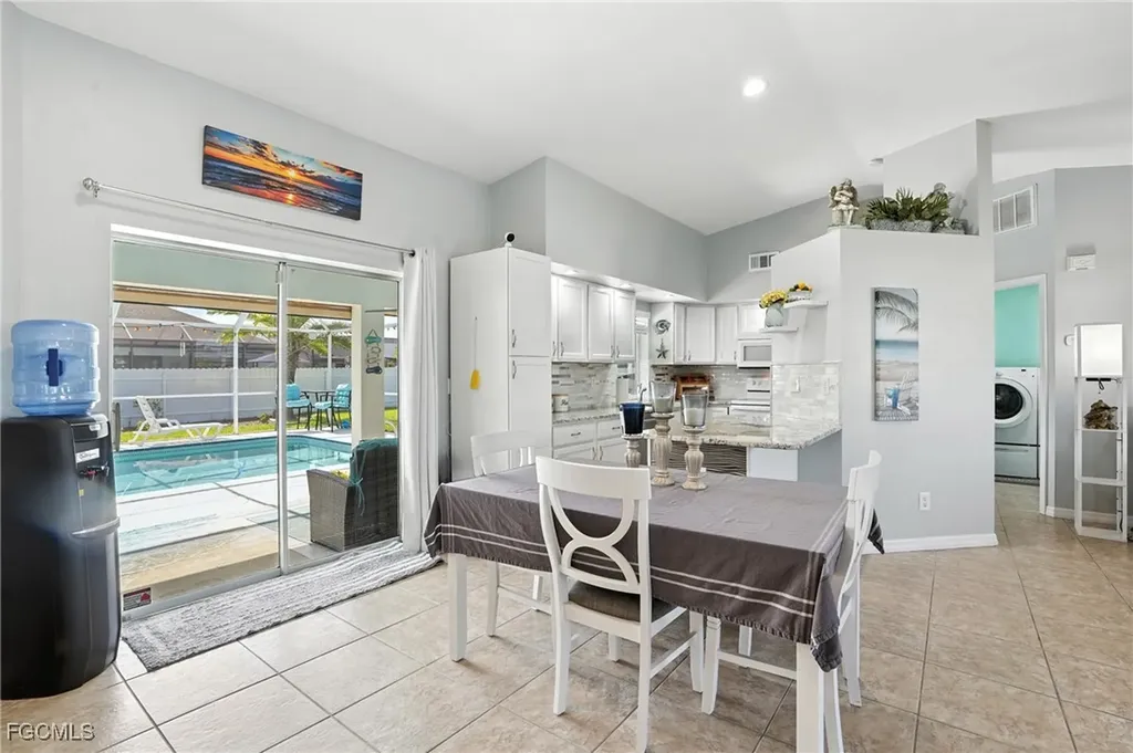 4213 SW 15th Avenue Cape Coral FL 33914