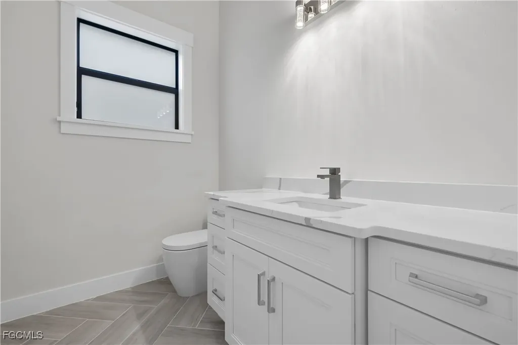 1422 Mohawk Parkway Cape Coral FL 33914